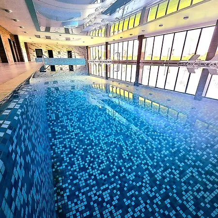 Odnowa M29 Basen I Jacuzzi *